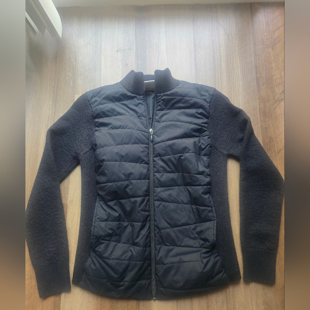 Nike Black Puffer Jacket with Quilted Design wool back - Picture 4 of 11